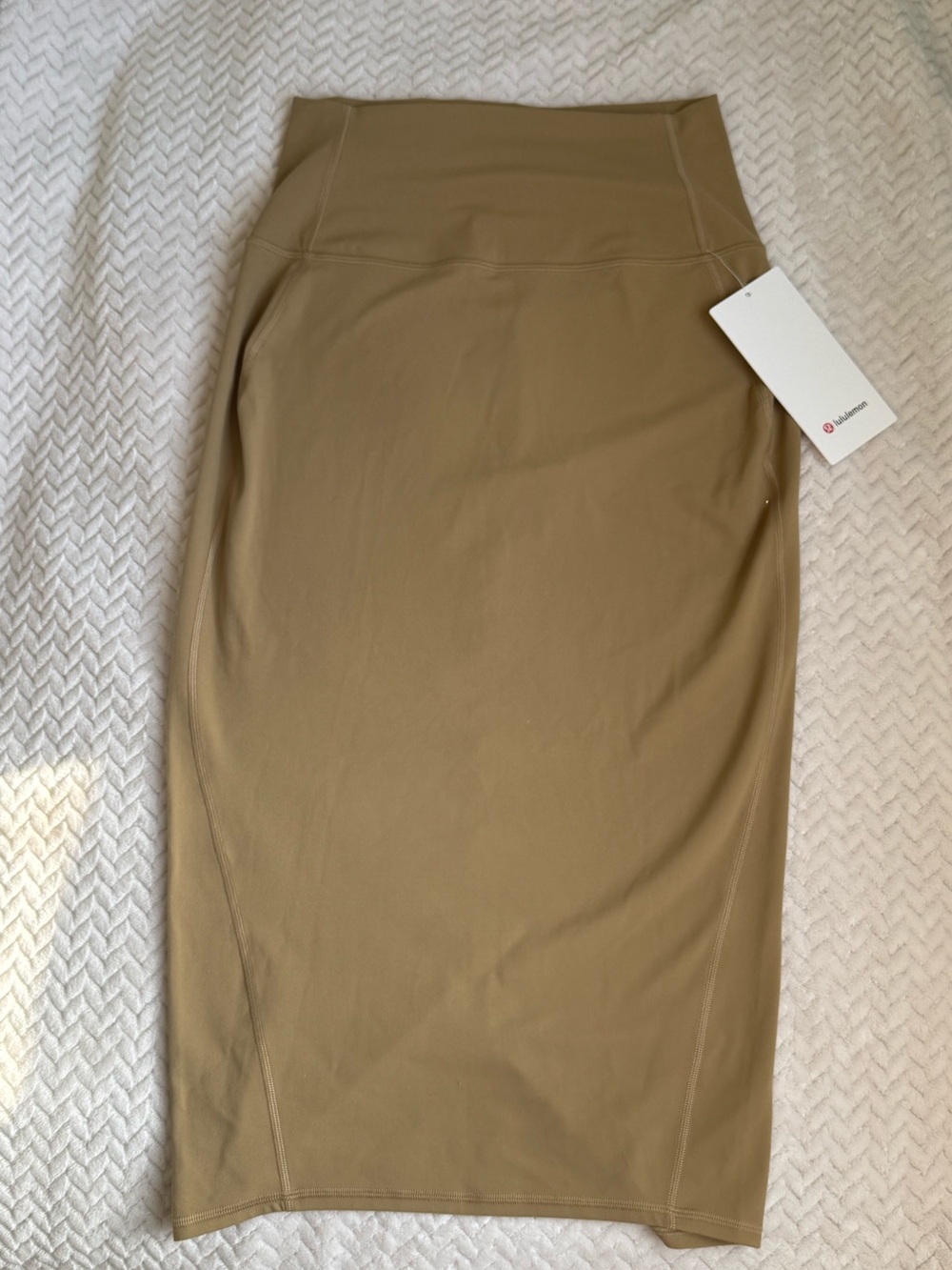 lululemon Nulu Slim-Fit HR Skirt
